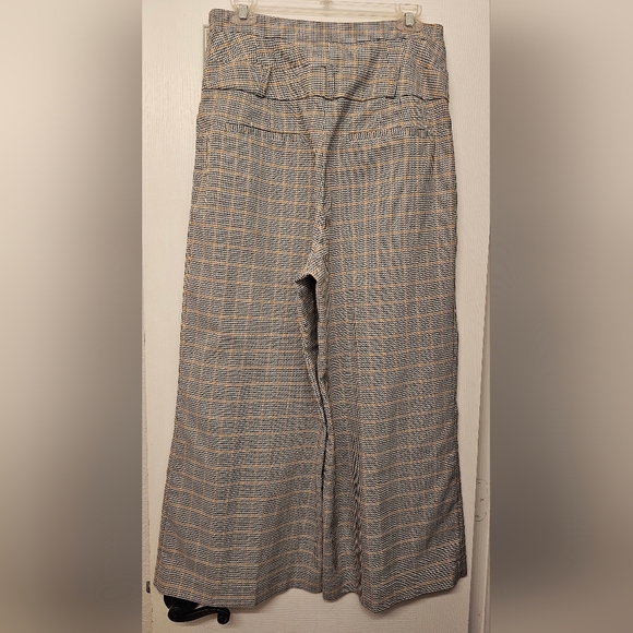 New York & Company 7th Avenue Plaid Wide-Leg Trousers - Picture 2 of 5